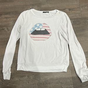Widlfox Patriotic American Flag Lips Sweatshirt